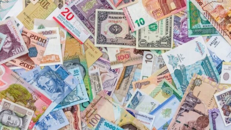 Currencies: 2025 में सबसे ज्यादा वैल्यू वाली करेंसी में कुवैती दीनार से आगे कोई नहीं, जानिए टॉप मजबूत मुद्राओं के बारे में