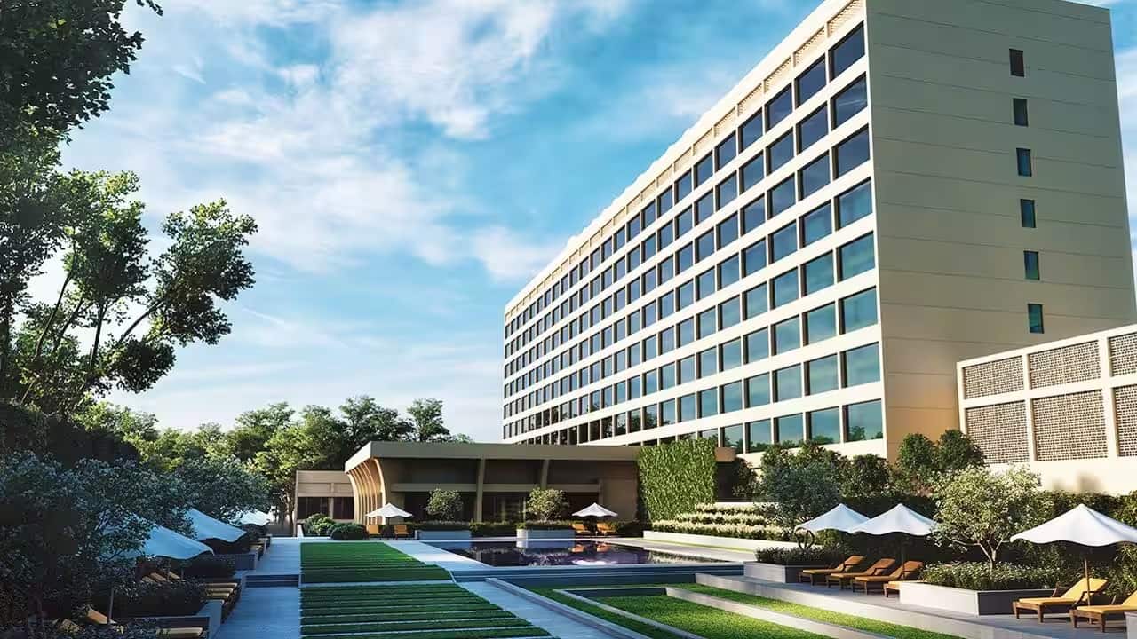 EIH Stocks: बीते छह महीनों में 25 फीसदी उछला स्टॉक, क्या अभी इनवेस्ट करने से तगड़ी कमाई होगी?