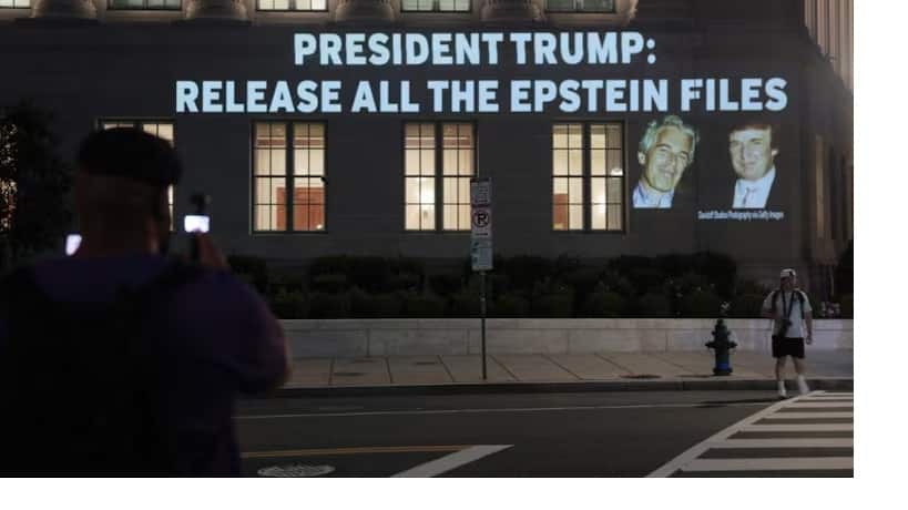 Epstein Files: डोनाल्ड ट्रंप एपस्टीन फाइल्स को सार्वजनिक करने को तैयार, क्या FBI के एडिटेड फाइल्स से सच सामने आएगा?
