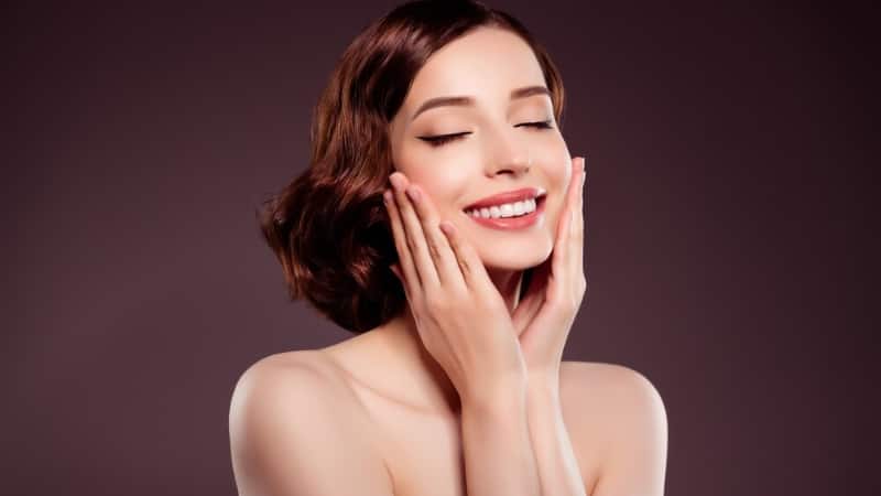 Glowing Skin:इस रक्षाबंधन पर क्यों न अपनी त्वचा को भी थोड़ा सा प्यार दें? इन दो चीजों से स्किन को बनाए सुपर ग्लोइंग!