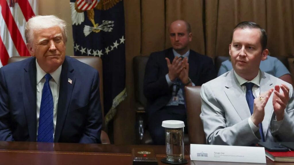 ट्रंप का बड़ा ऐलान, 'अमेरिका फर्स्ट' वाले सर्जियो गोर को बनाया भारत में राजदूत