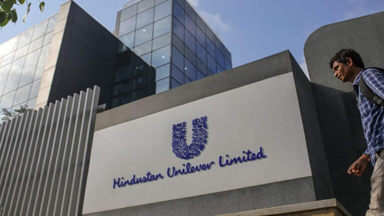 HUL Share Price: बस दो दिन में 12% उछले शेयर, इस कारण आई तेजी, अब खरीदें, बेचें या करें होल्ड?