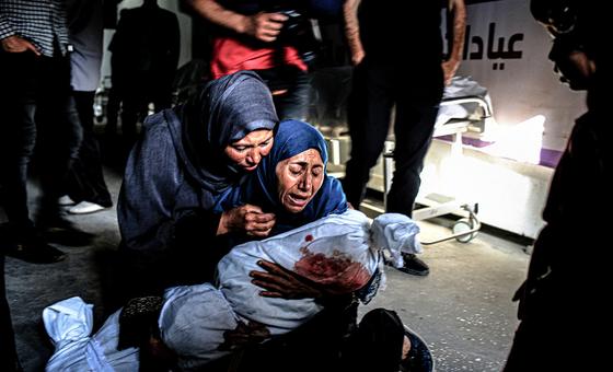 ग़ाज़ा: अस्पतालों में भारी भीड़, कुपोषण के मामलों में तेज़ वृद्धि