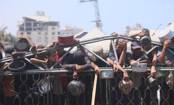 ग़ाज़ा में कुपोषण से हुई मौतें 'बच्चों के विरुद्ध युद्ध' के नवीनतम मामले