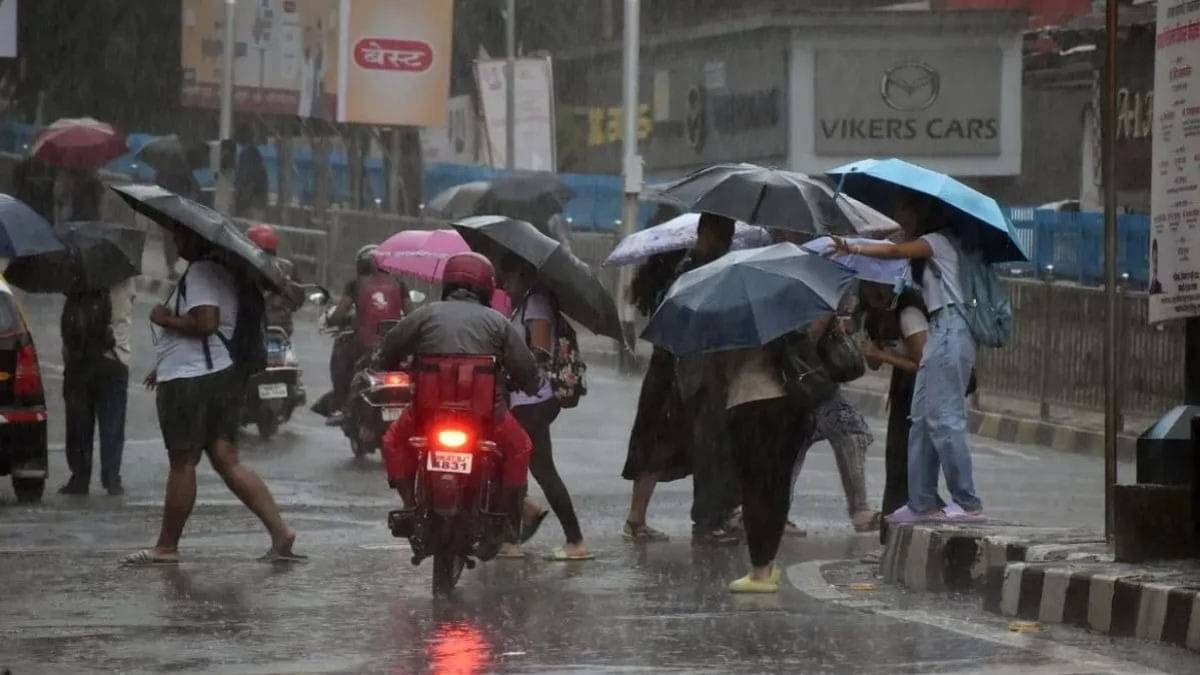 Aaj Ka Mausam: दक्षिण से पूरब तक हालत खराब, पंजाब में नदियां उफान पर, बाढ़ का संकट गहराया; जम्मू-कश्मीर में कैसा है हाल?