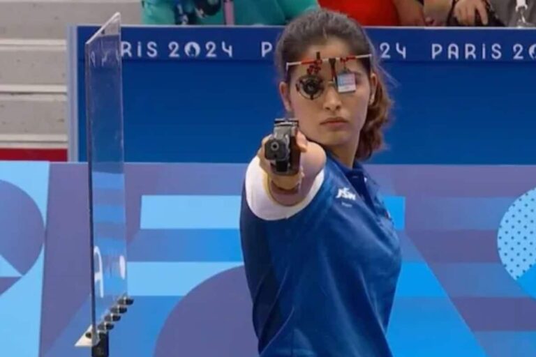 मनु भाकर के 'निशाने' पर IIM रोहतक, खेल से जुड़े इस कोर्स में लेंगी एडमिशन