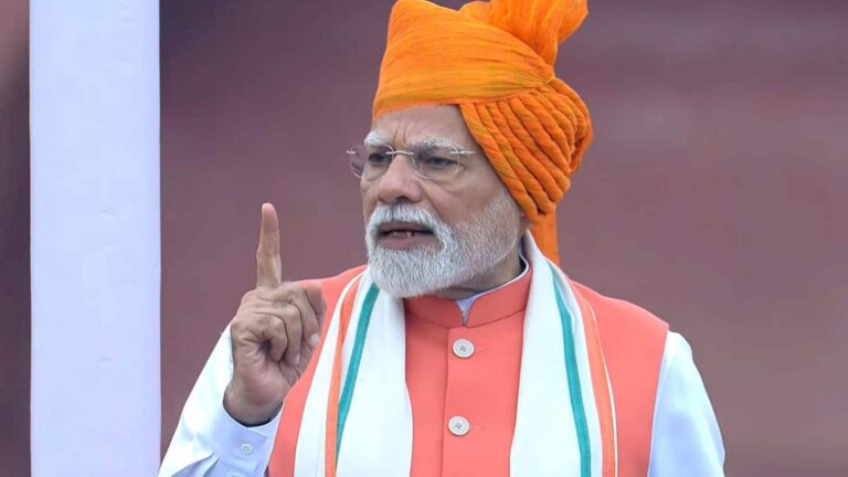 PM Viksit Bharat Rozgar Yojana: पहली नौकरी में मिलेंगे ₹15 हजार, युवाओं के लिए 1 लाख करोड़ की रोजगार योजना लॉन्च