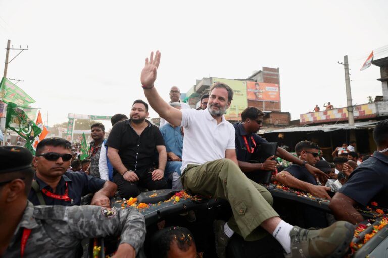 राहुल-तेजस्वी की वोटर अधिकार यात्रा में एक और बड़ा हादसा, एकबार फिर सुरक्षाकर्मी का पैर टूटा!