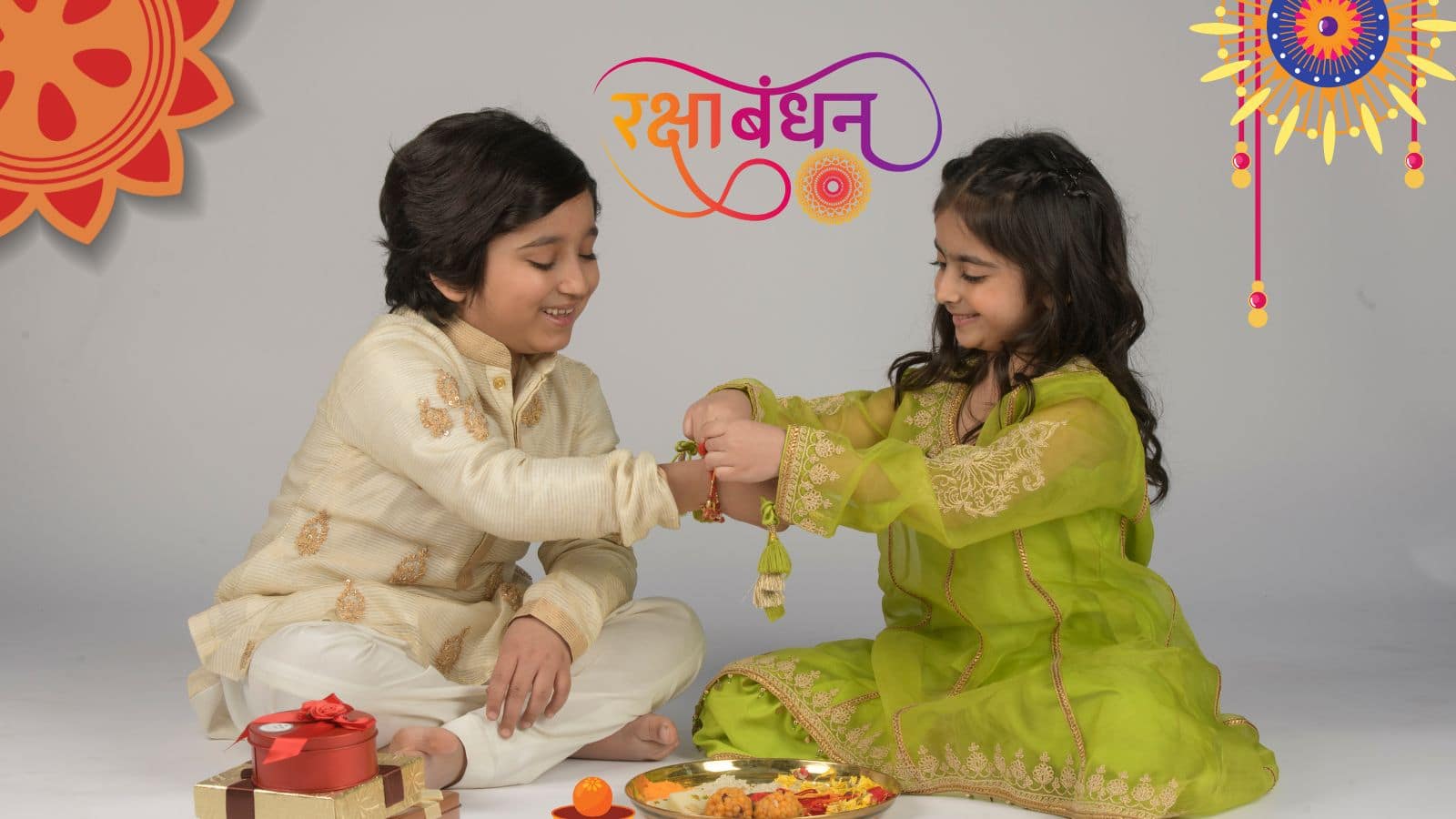 Raksha Bandhan 2025: बहनें राखी बांधते समय करें इस मंत्र का जप, मिलेगा भाई को लंबी उम्र का आशीर्वाद