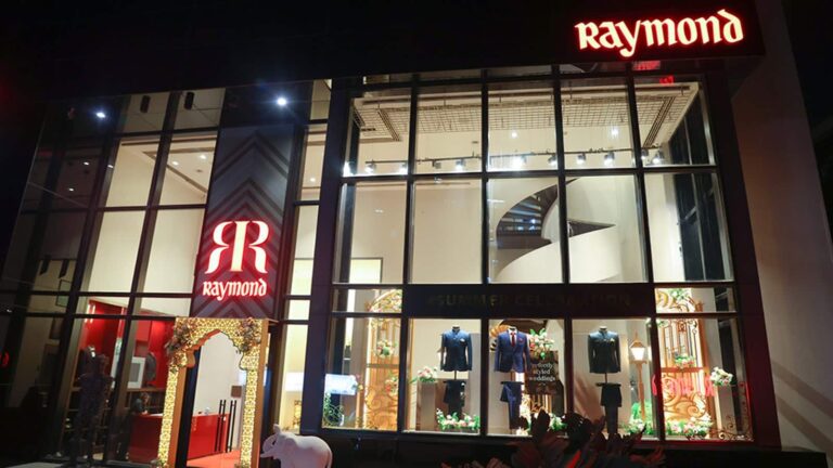 Raymond Lifestyle के शेयर में दिख सकती है 31% तक तेजी, Q1 नतीजों के बाद मोतीलाल ओसवाल ने जताई उम्मीद