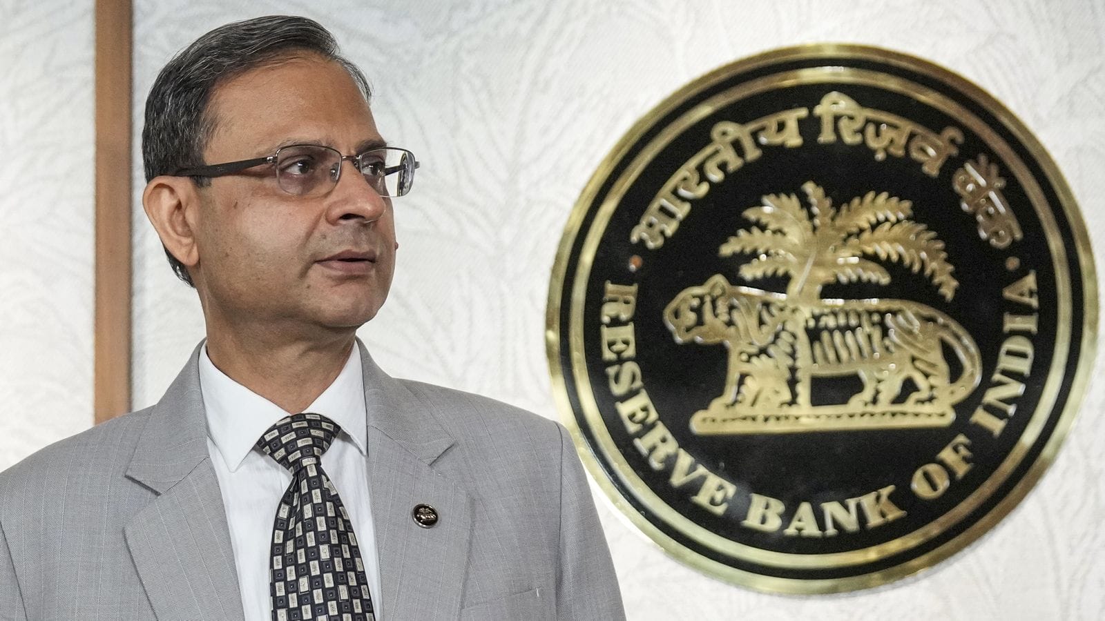 UPI हमेशा मुफ्त रहेगा, मैंने कभी ऐसा नहीं कहा: RBI गवर्नर संजय मल्होत्रा