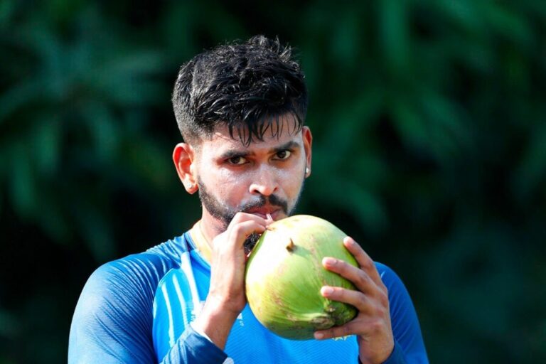 क्या रिजर्व खिलाड़ी के लायक नहीं अय्यर, असिस्टेंट कोच रहे नायर ने मांगा जवाब