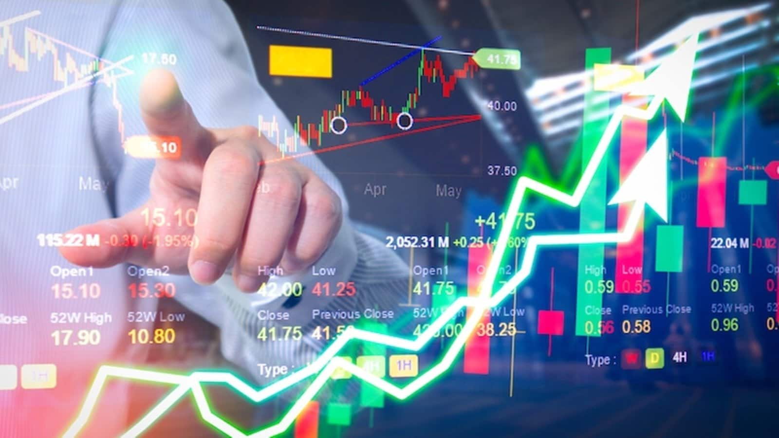 अगस्त के लिए HDFC Bank, SBI समेत ये 8 शेयर एक्सिस​ सिक्योरिटीज के टॉप पिक्स, 30% तक चढ़ने की दिख रही उम्मीद