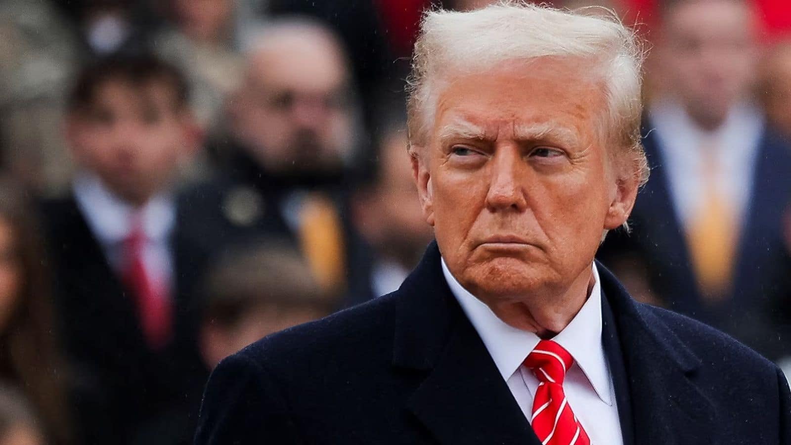 Trump Tariffs: चीन पर 90 दिनों तक नहीं लगेगा टैरिफ, लागू होने से कुछ ही घंटे पहले बदला ट्रंप का मूड