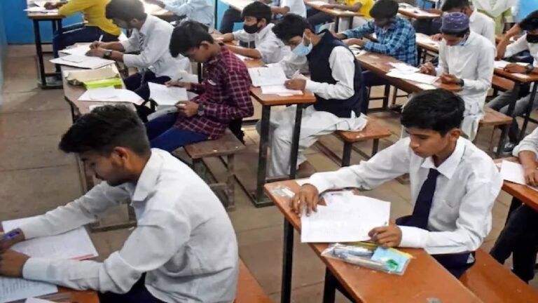 कक्षा नौ और 11 में केवल बाहरी छात्रों की टीसी अपलोड करना अनिवार्य : यूपी बोर्ड