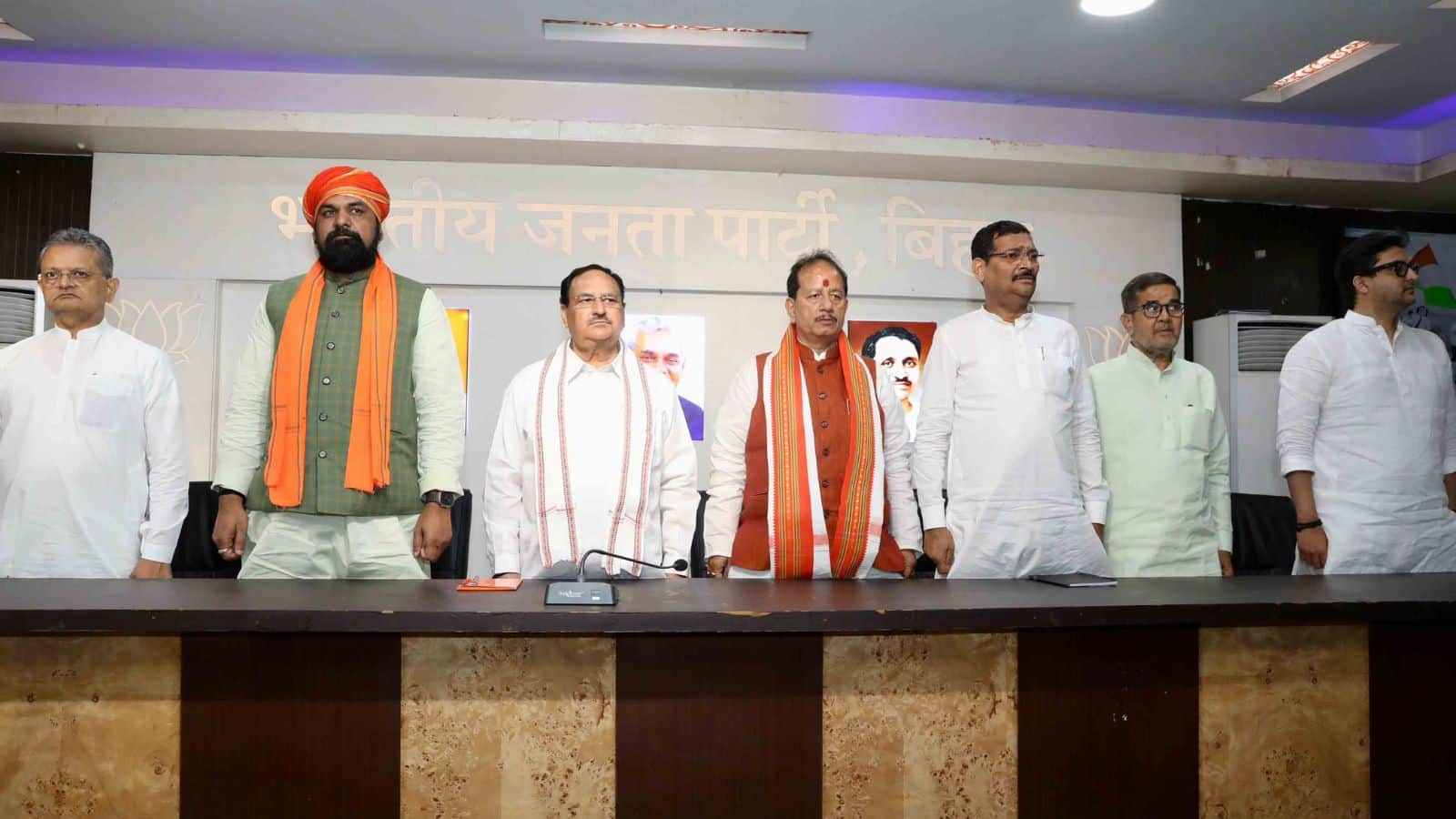 Bihar Election 2025: पटना में BJP की बड़ी बैठक, टिकट बंटवारे पर मंथन शुरू, इन नेताओं को नहीं मिलेगी प्राथमिकता!