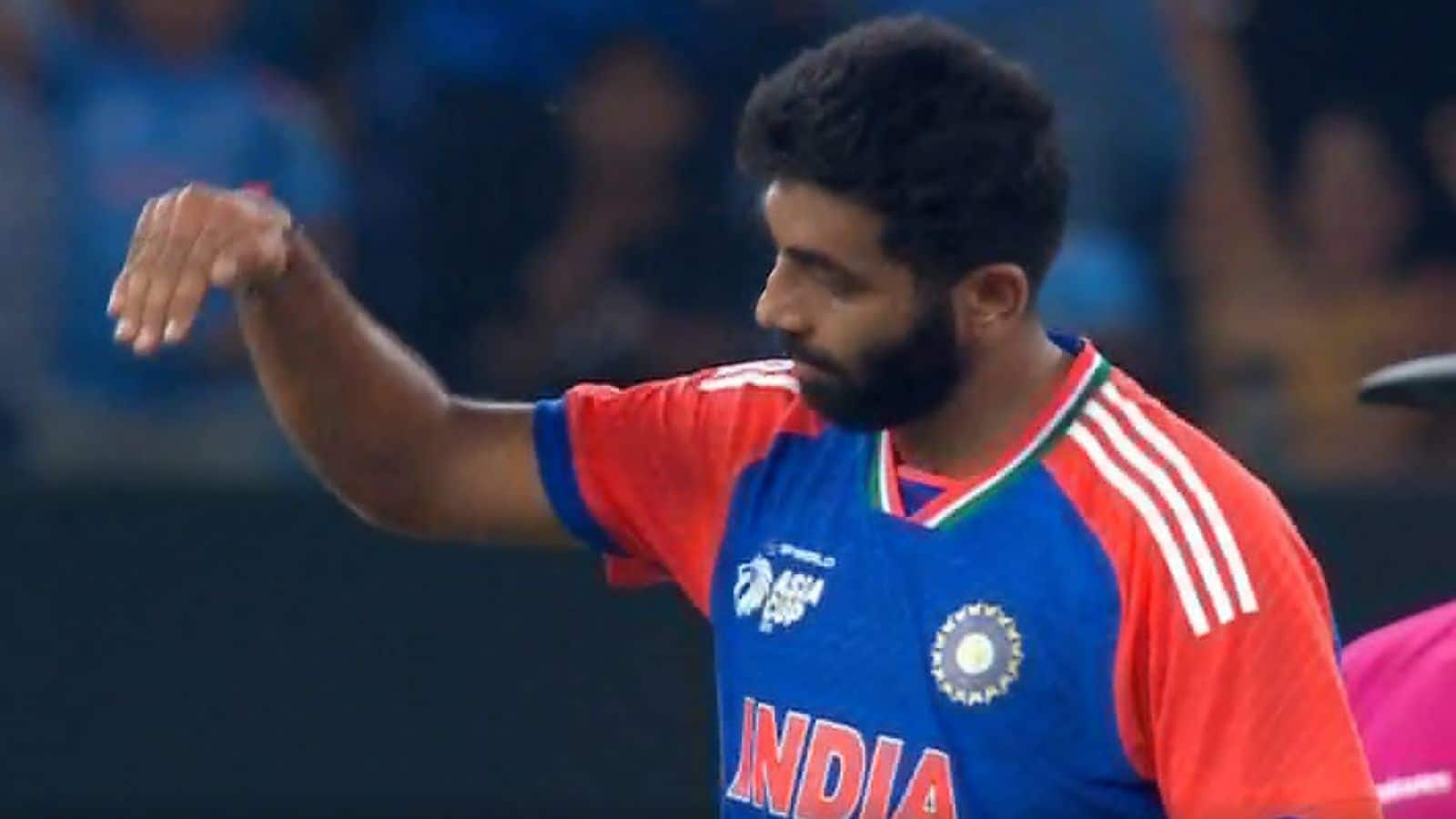 IND vs PAK Final : हारिस रऊफ का विकेट लेने के बाद बुमराह का 'प्लेन सेलिब्रेशन', फाइनल में दिया तगड़ा जवाब