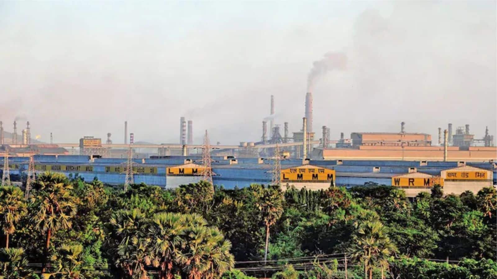 रायपुर स्टील प्लांट हादसे में 6 की मौत, कई घायल, कई के फंसे होने की आशंका