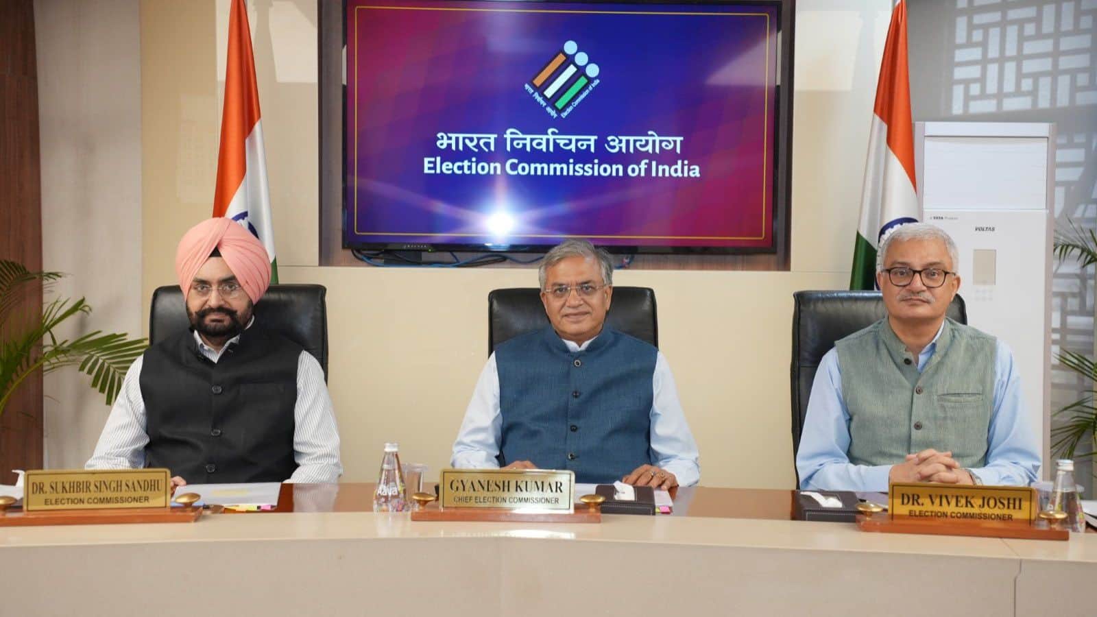 चुनाव आयोग 4 और 5 अक्टूबर को करेगा बिहार का दौरा, चुनाव तैयारियों की होगी समीक्षा