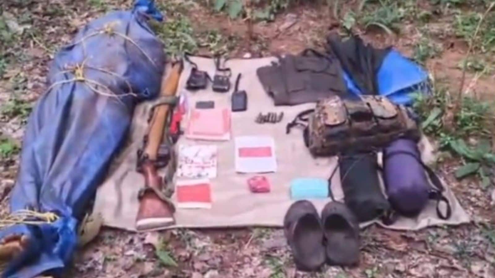 Naxal Encounter: छत्तीसगढ़ के गरियाबंद में 10 नक्सली ढेर, कमांडर बालकृष्ण भी मारा गया