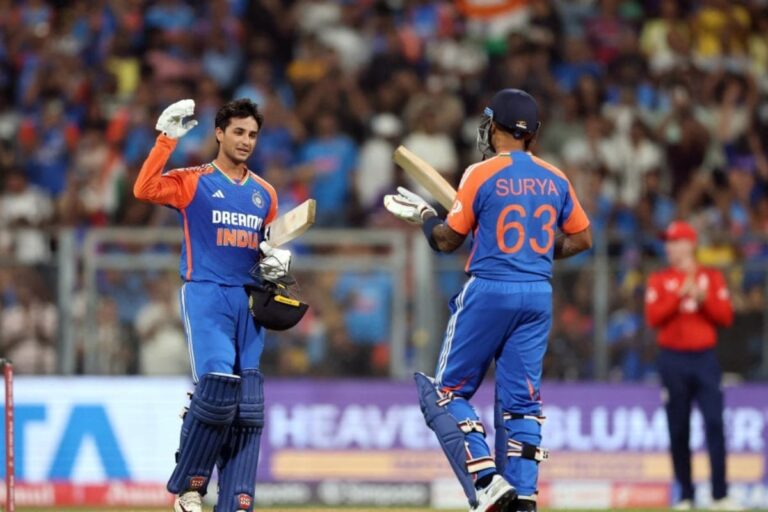 न लोगो-न ब्रांड...सीने पर सिर्फ तिरंगा, 'देश' के लिए खेलेगी टीम इंडिया