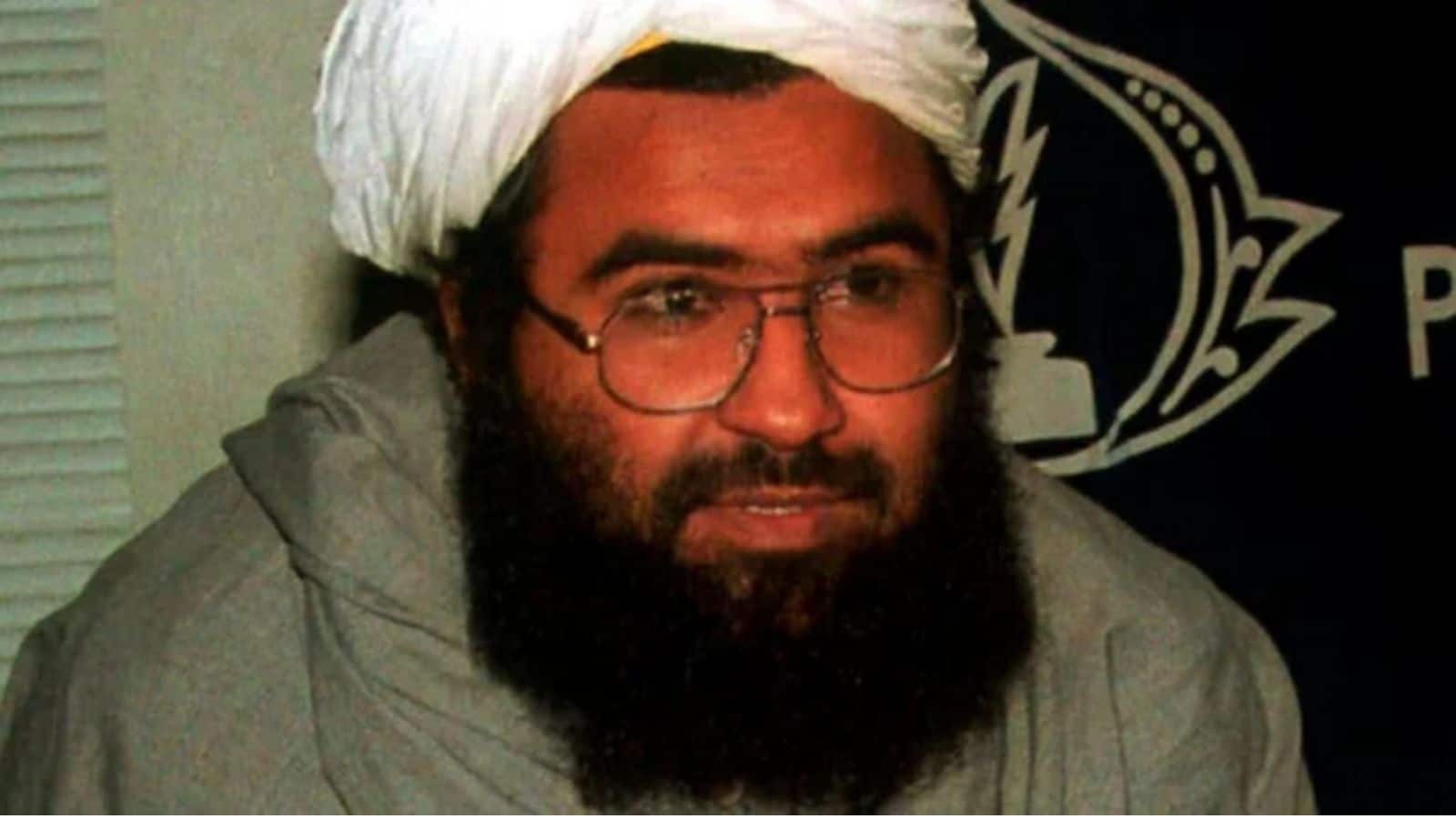 JeM Commander: पाकिस्तान में जैश कमांडर ने उगला जहर, मसूद अजहर की तारीफ में कहा- 'हमने आतंक को अपनाकर भारत से जंग लड़ी'