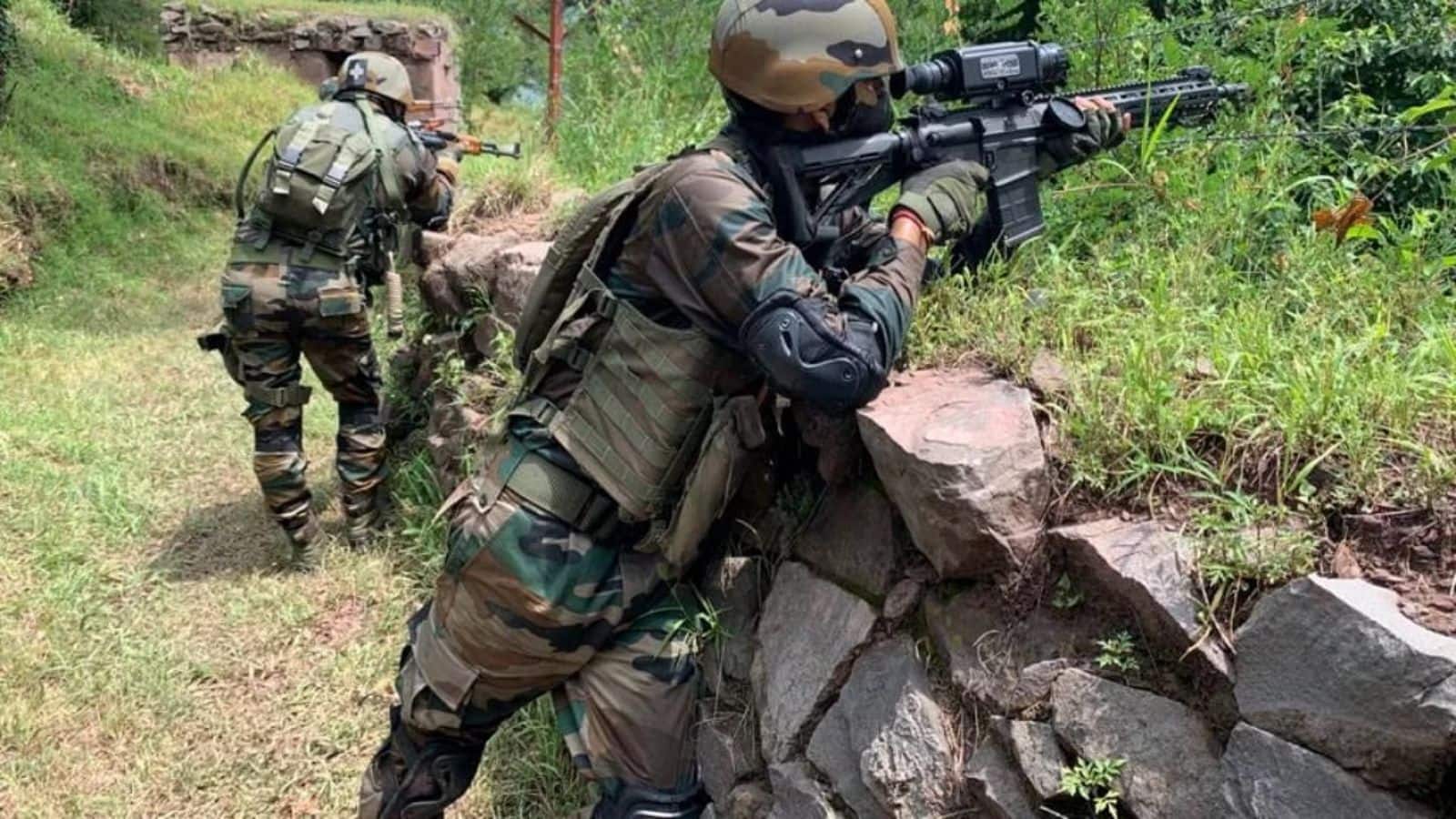Manipur : मणिपुर में असम राइफल्स पर हमला, 2 जवान शहीद, आतंकवादियों ने काफिले पर की फायरिंग