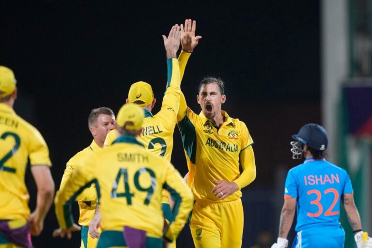 टी20 वर्ल्ड कप से पहले ऑस्ट्रेलिया क्रिकेट में हड़कंप, स्टार्क ने लिया संन्यास