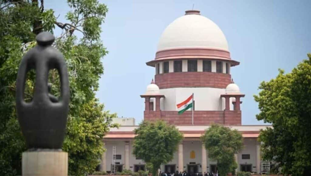 SCI Court Master Recruitment 2025: 30 पदों पर भर्ती के लिए ऑनलाइन करें आवेदन, 15 सितंबर है लास्ट डेट