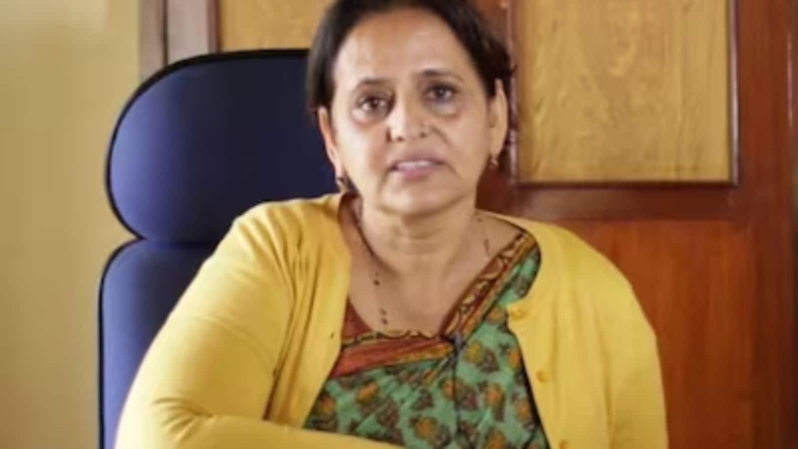 Sabita Bhandari: सबिता भंडारी बनीं नेपाल की पहली महिला अटॉर्नी जनरल, PM कार्की का बड़ा फैसला