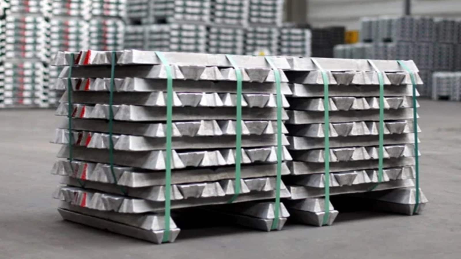 Sampat Aluminium IPO Listing: लिस्ट होते ही लोअर सर्किट, ₹120 के शेयर ने दिया शॉक, आईपीओ को मिला था धांसू रिस्पांस