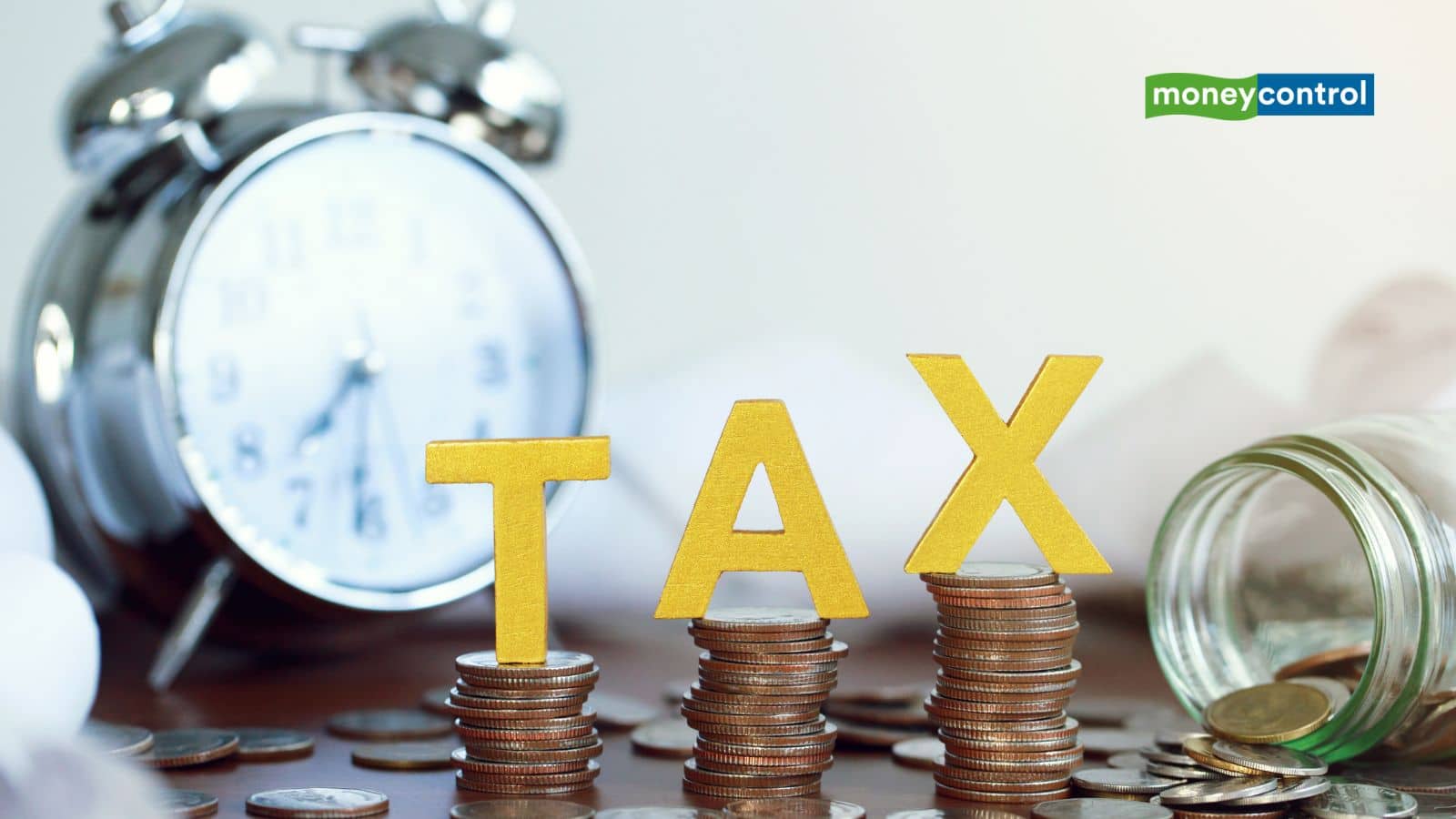 ITR filing: आईटीआर फाइल करने की आज है आखिरी तारीख, जानिये कैसे चेक कर सकते हैं रिफंड स्टेटस