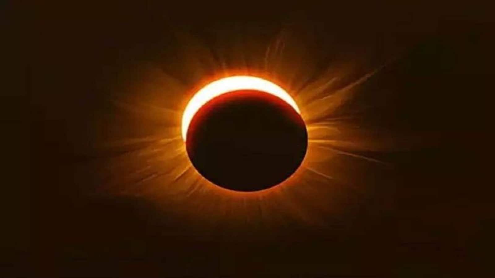 Surya Grahan 2025: सर्वपितृ अमावस्या पर लगेगा साल का दूसरा और अंतिम सूर्य ग्रहण, इस दौरान बरतें ये सावधानियां