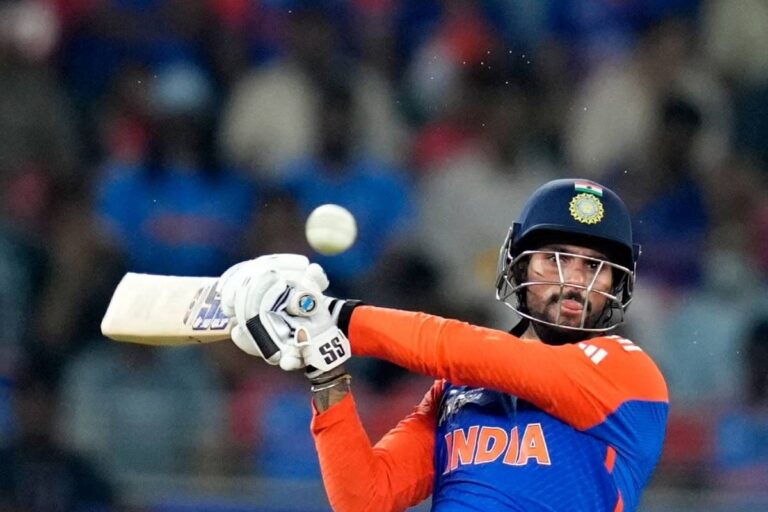 कुलदीप की फिरकी के बाद बल्‍ले से तिलक का धमाल,भारत फिर बना एशिया कप चैंपियन