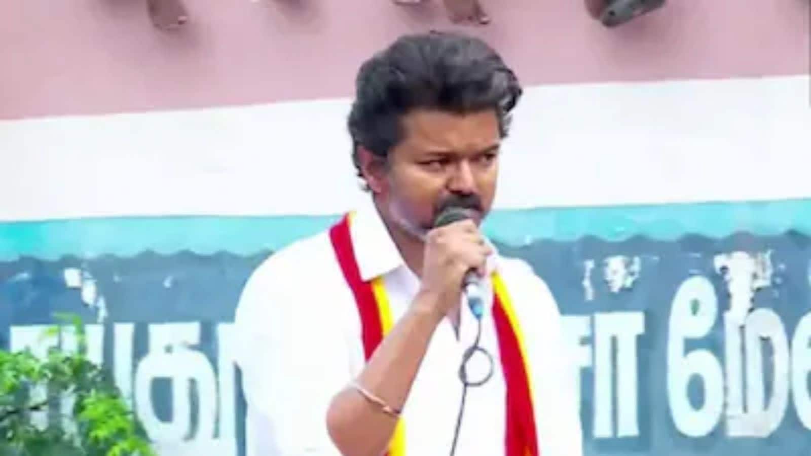 Karur Stampede: विजय ने हादसे पर जताया गहरा दुख, पीड़ितों के परिवारों को ₹20 लाख और घायलों को ₹2 लाख की मदद का किया ऐलान