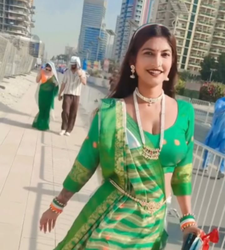 सुधीर और राम बाबू से ज्यादा साड़ी वाली भाभी के चर्चे