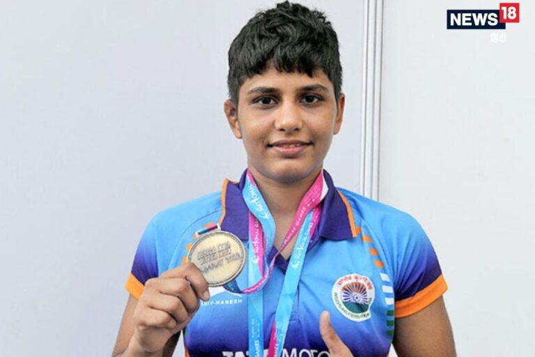 अंतिम पंघाल ने जीता ब्रॉन्ज मेडल, विनेश फोगाट के बराबर पहुंचीं