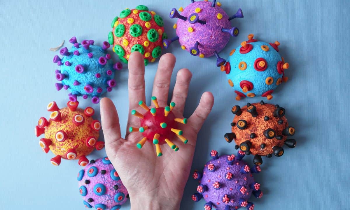 Covid वैक्सीन का बच्चों की मौतों से कनेक्शन! फाइजर, मॉडर्ना और नोवावैक्स के शेयरों की हुई पिटाई