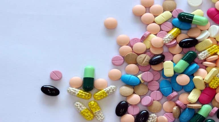 ट्रंप के पेटेंटेड दवाओं पर 100 फीसदी टैरिफ लगाने का इंडियन फार्मा कंपनियों पर कितना असर पड़ेगा?