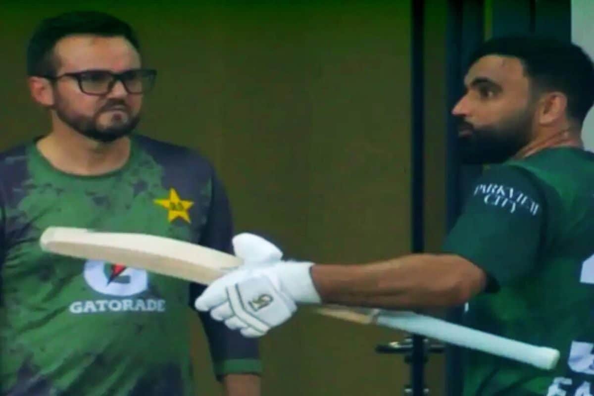 पाकिस्तान की एक और बवाल, थर्ड अंपायर के फैसले पर उठाया सवाल