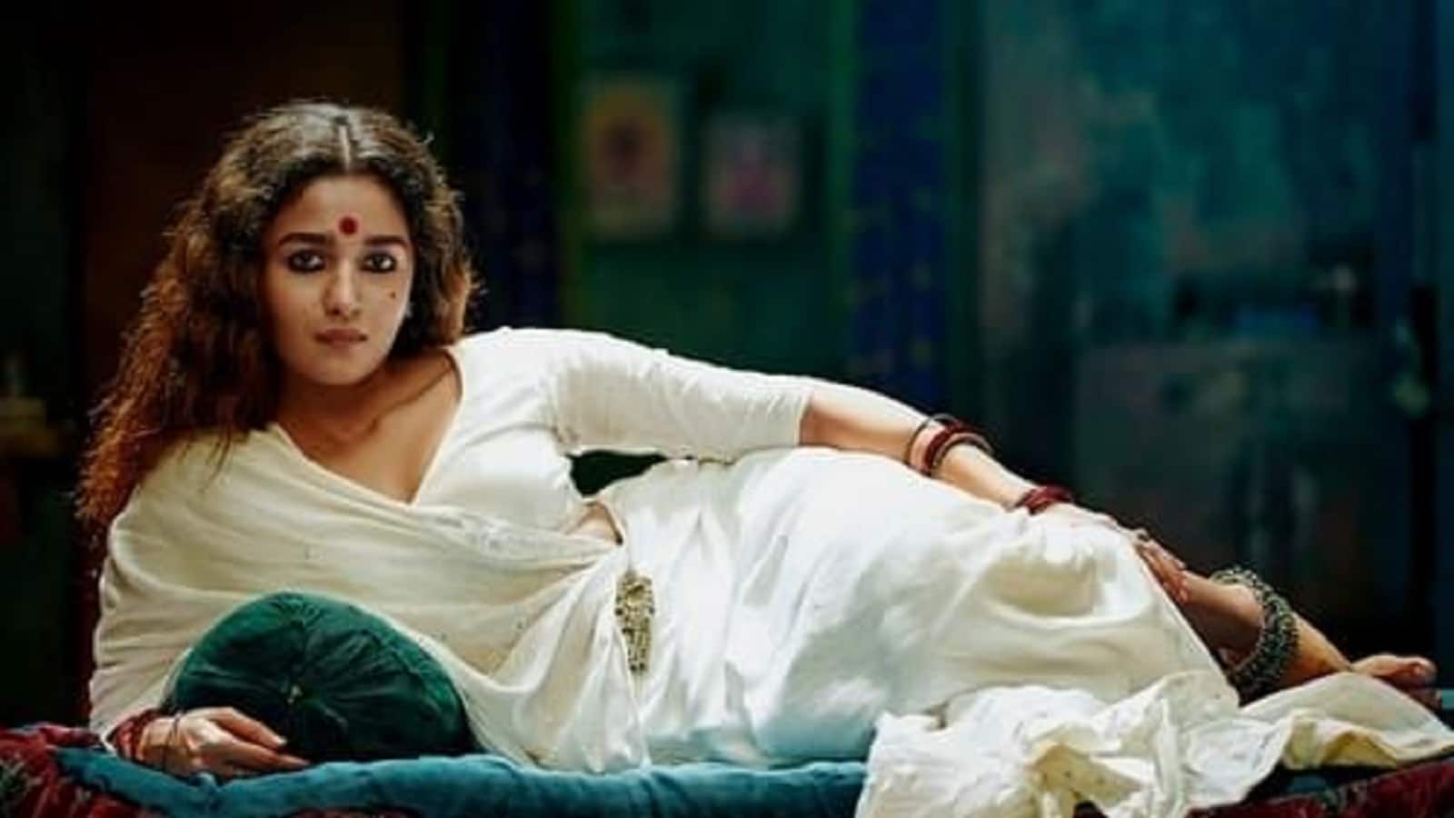 Gangubai Kathiawadi के लिए आलिया भट्ट नहीं ये एक्ट्रेस थी पहली पसंद, आदित्य नारायण ने इतने साल बाद खोला राज