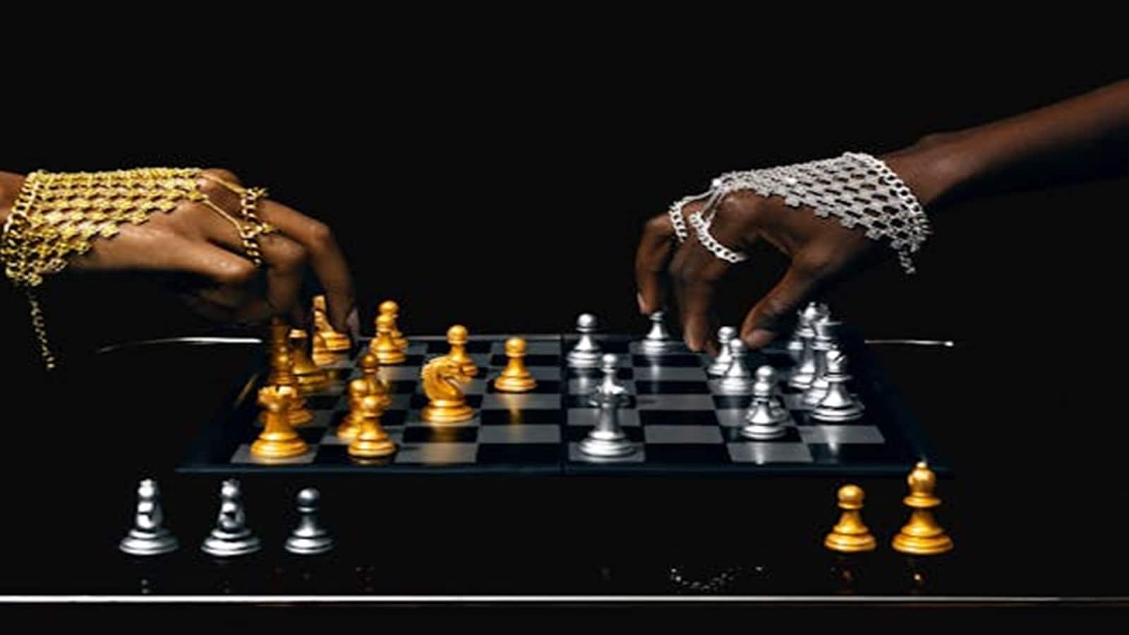 Gold vs Stock Market: दिवाली से दिवाली, लगातार चौथे साल पिछड़ गया स्टॉक मार्केट, अभी कब तक आगे रहेगा गोल्ड?