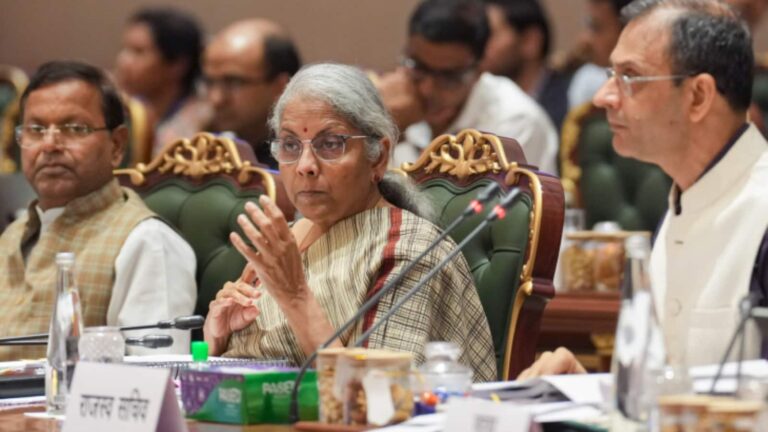 GST Council की 56वीं बैठक में बड़ा फैसला! सिर्फ 5% और 18% का स्लैब रेट रखने के प्रस्ताव को मंजूरी