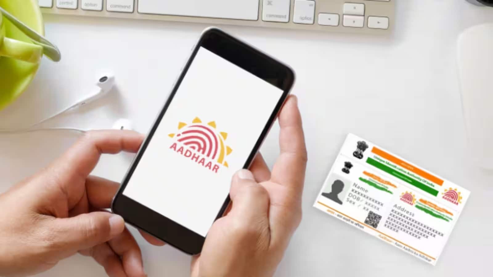 e-Aadhaar ऐप जल्द होगा लॉन्च, घर बैठे कर सकेंगे नाम, पता और मोबाइल नंबर अपडेट