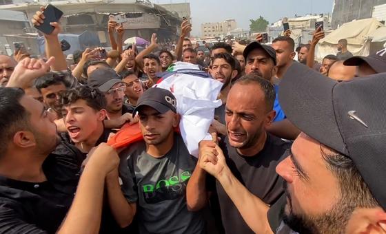 ' ग़ाज़ा में इसराइल की कार्रवाइयाँ जनसंहार के दायरे में'