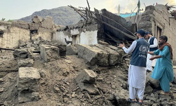 अफ़ग़ानिस्तान भूकम्प: गहरे संकटों, सीमित संसाधनों से जूझ रहे देश के लिए समर्थन की अपील