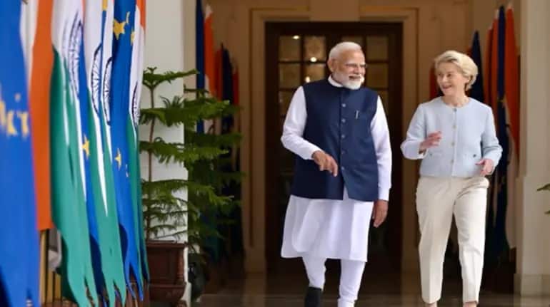 इंडिया और यूरोपीय यूनियन के बीच फ्री-ट्रेड एग्रीमेंट पर हस्ताक्षर के बाद भी इसके लागू होने में एक साल का समय लग जाएगा