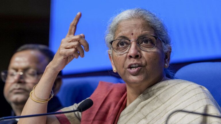 FM Sitharaman says : बीमा कंपनियों को जीएसटी दर में कटौती का फायदा उपभोक्ताओं को देना होगा