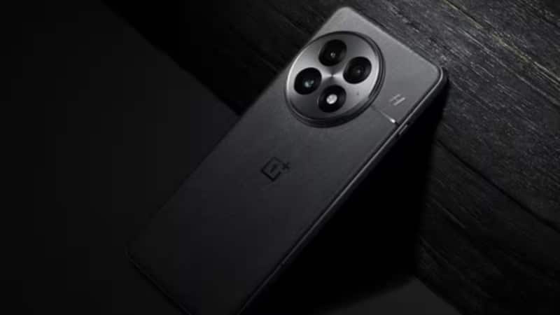 OnePlus लॉन्च करेगा OnePlus 15  वो भी लेटेस्ट स्नैपड्रैगन प्रोसेसर के साथ कई धमाकेदार फीचर्स, जानें स्मार्टफोन की खासियत