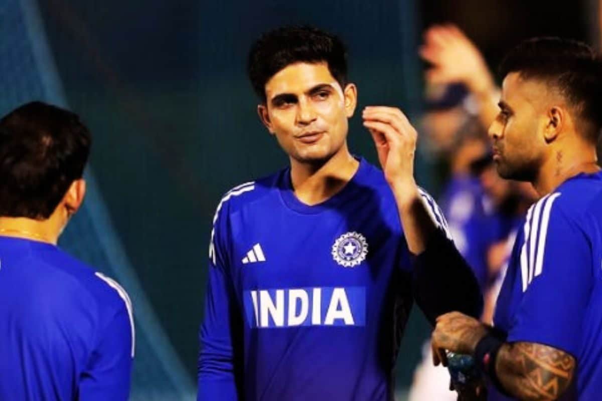 पार्टनर ने सबके सामने दिया 'लाल गुलाब', शर्म से लाल हुआ शुभमन का चेहरा